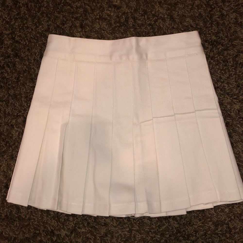 White tennis skirt